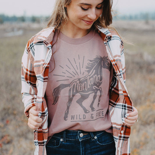 The Montana Scene - Ladies Tee - Wild and Free Mauve Pink