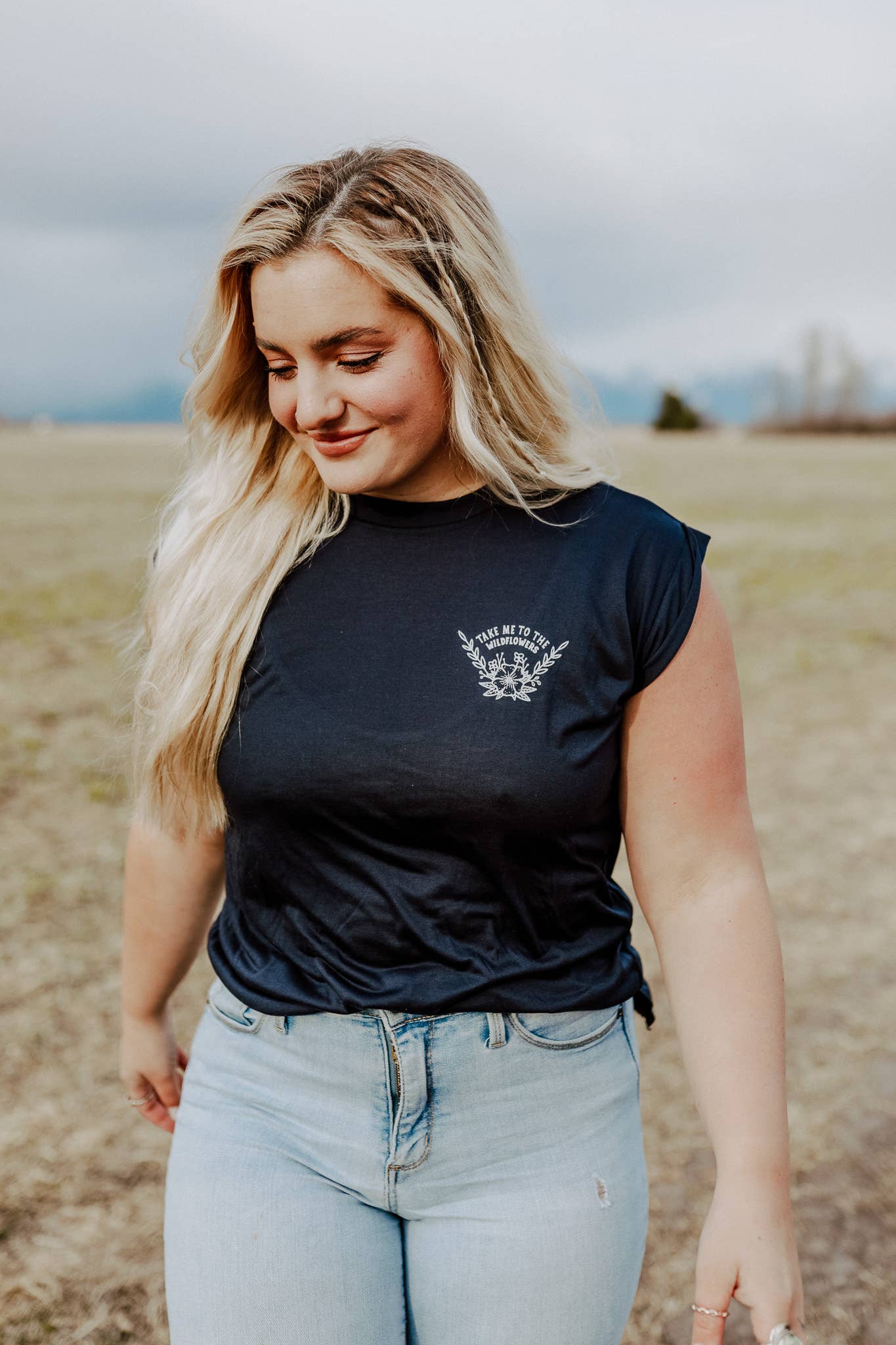 The Montana Scene - Adult Tee - Take Me To the Wildflowers Rolled Sleeve Navy